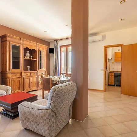 In With Pool Apartamento